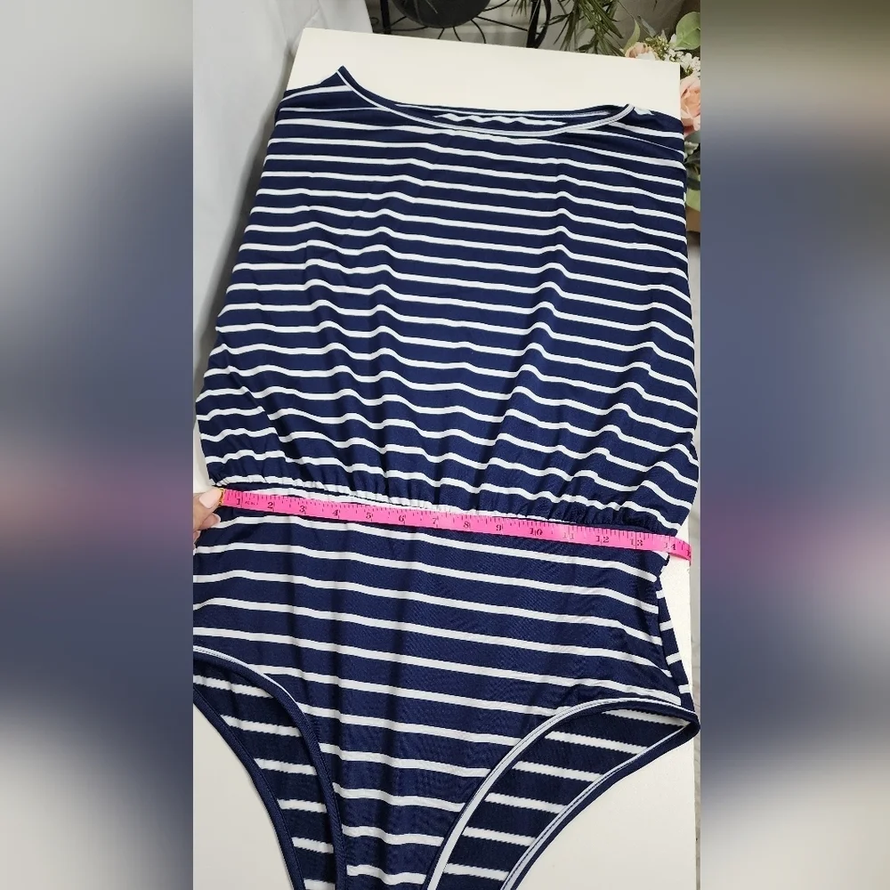 ‼️NEW‼️Bodysuit/Swimsuit One Piece L